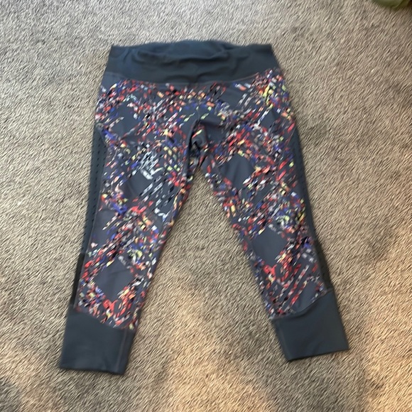 Zella Pants & Jumpsuits Zella Cropped Workout Pants Poshmark